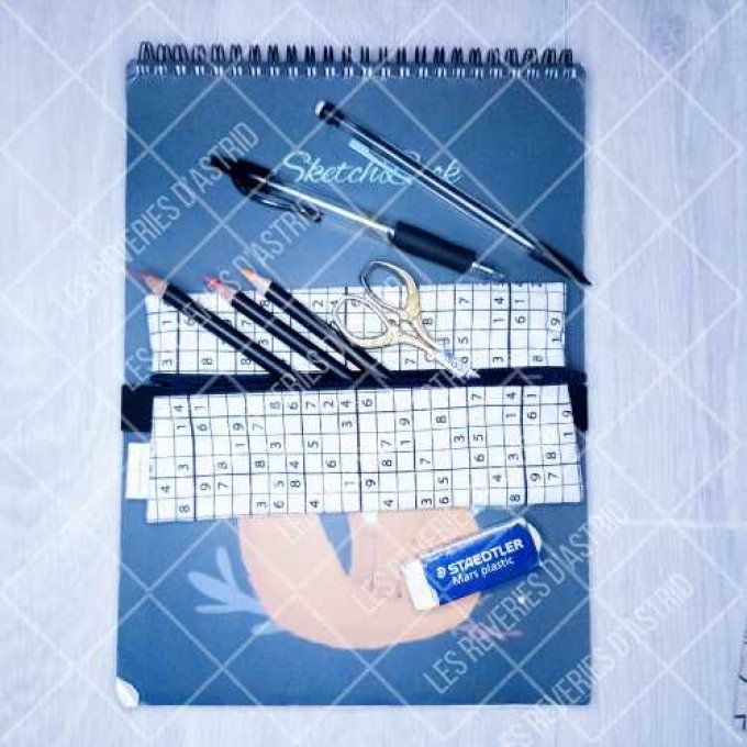 Trousse avec élastique pour un carnet A5 ou A4 avec le motif Sodoku