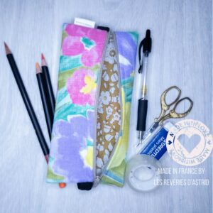 Trousse avec élastique pour un carnet A5 ou A4 - pièce unique
